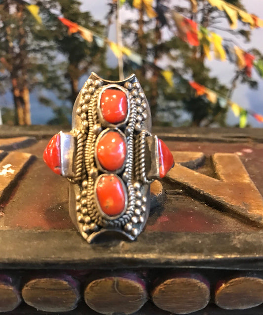 Antique Tibetan coral Ring, Size 8.5, Tribal, Bohemian style, Authentic Tibetan coral ring. Traditional Saddle Ring, Gypsy ring, protection.