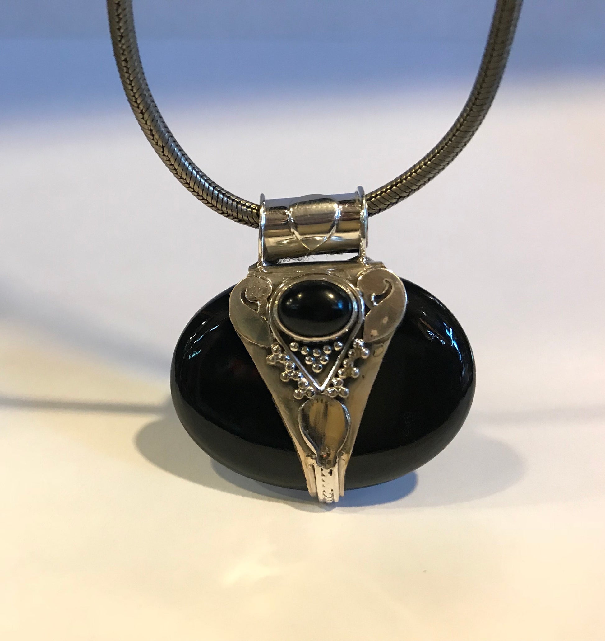 Onyx Pendent, sterling silver, unique Pendent, made in Nepal, Gift, Valentines gift , Chakras Root, Solar plexus and Third Eye