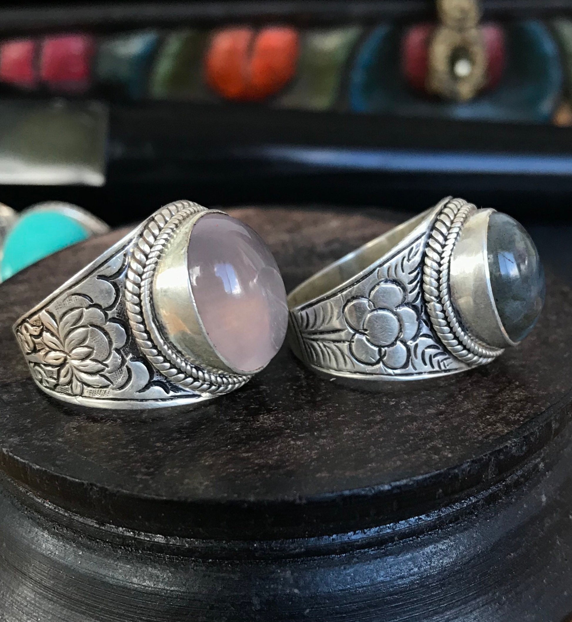 Sterling silver ring with labradorite/Rose quartz Stone, Handmade in Nepal