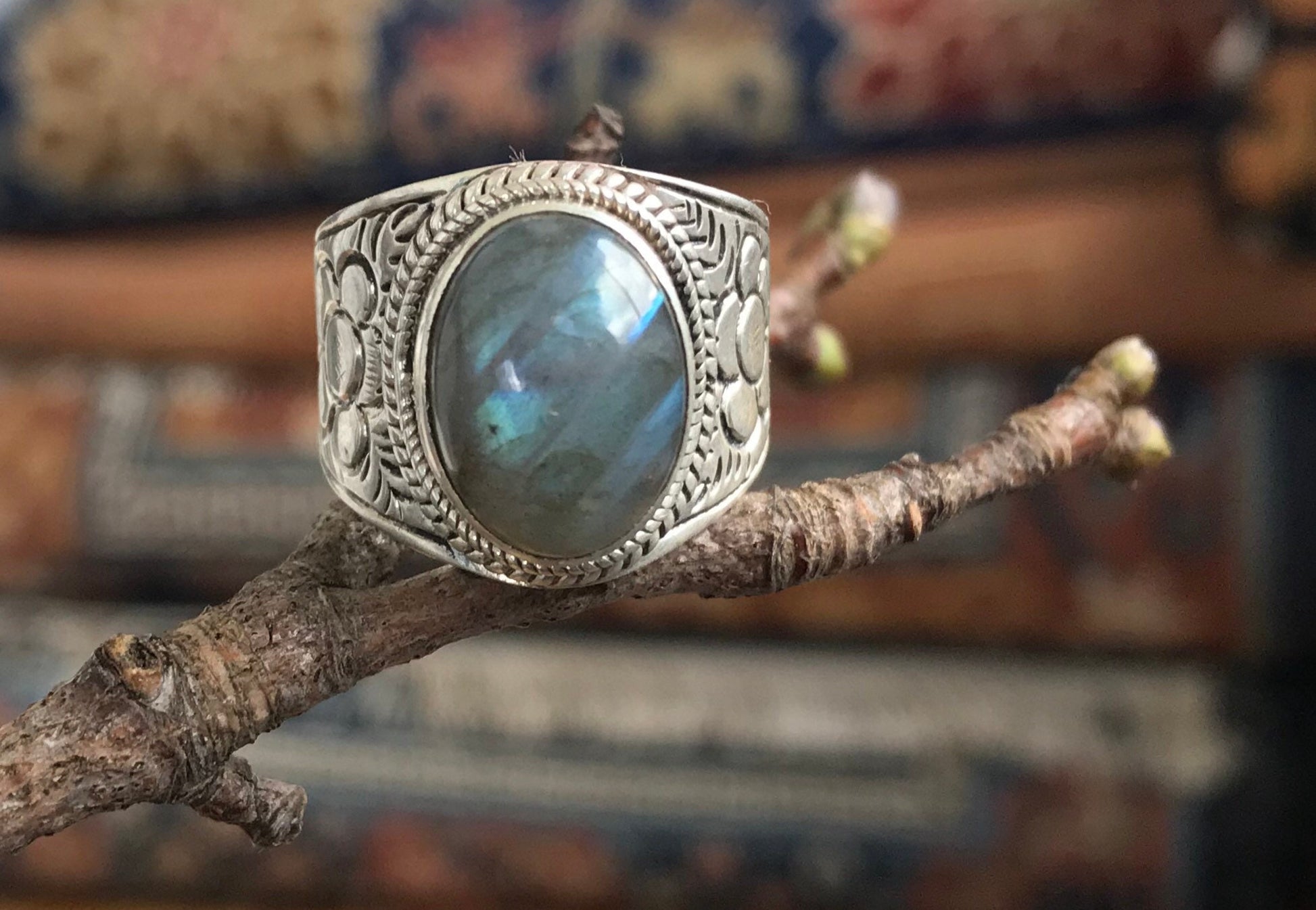 Sterling silver ring with labradorite/Rose quartz Stone, Handmade in Nepal