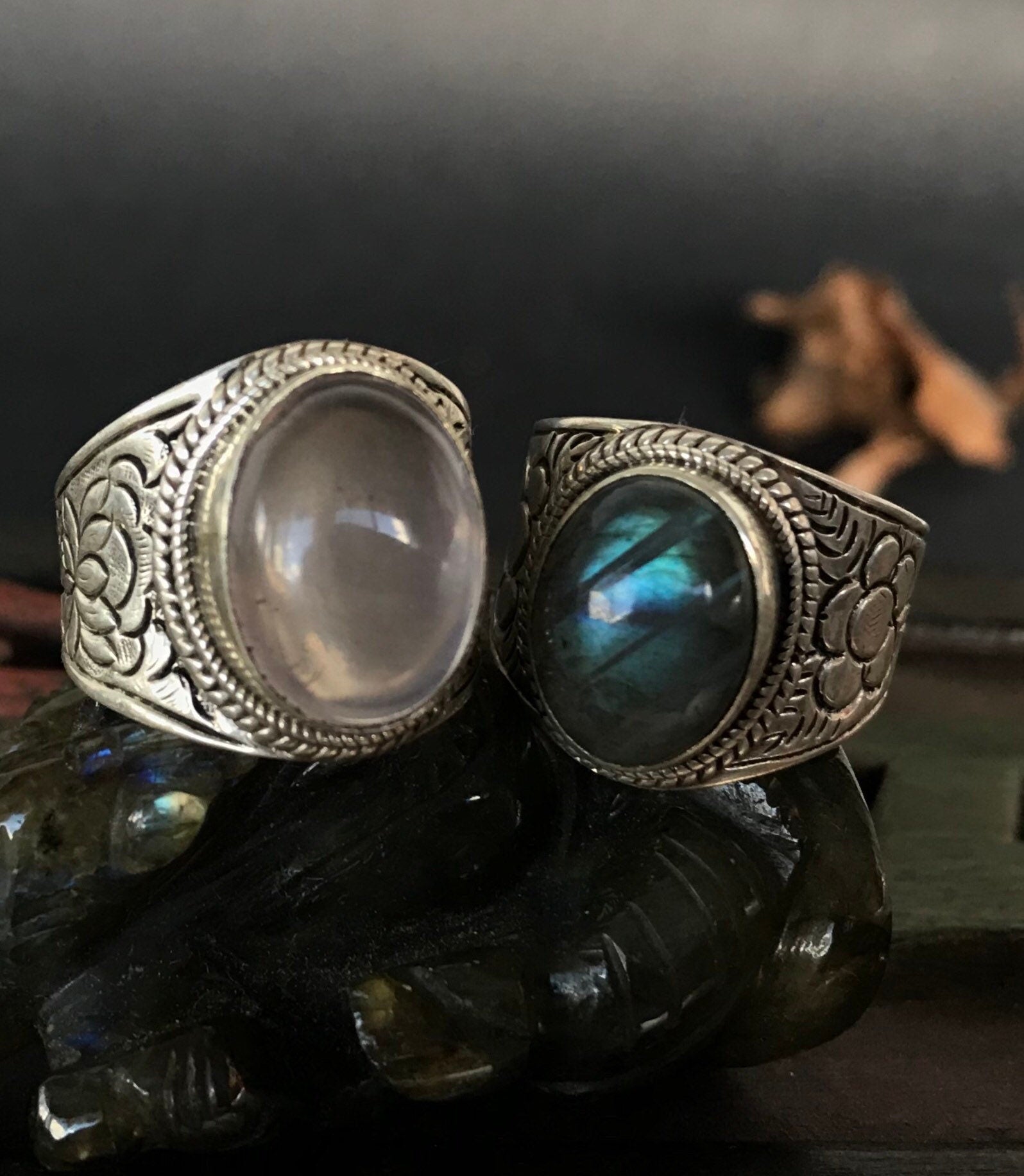 Sterling silver ring with labradorite/Rose quartz Stone, Handmade in Nepal