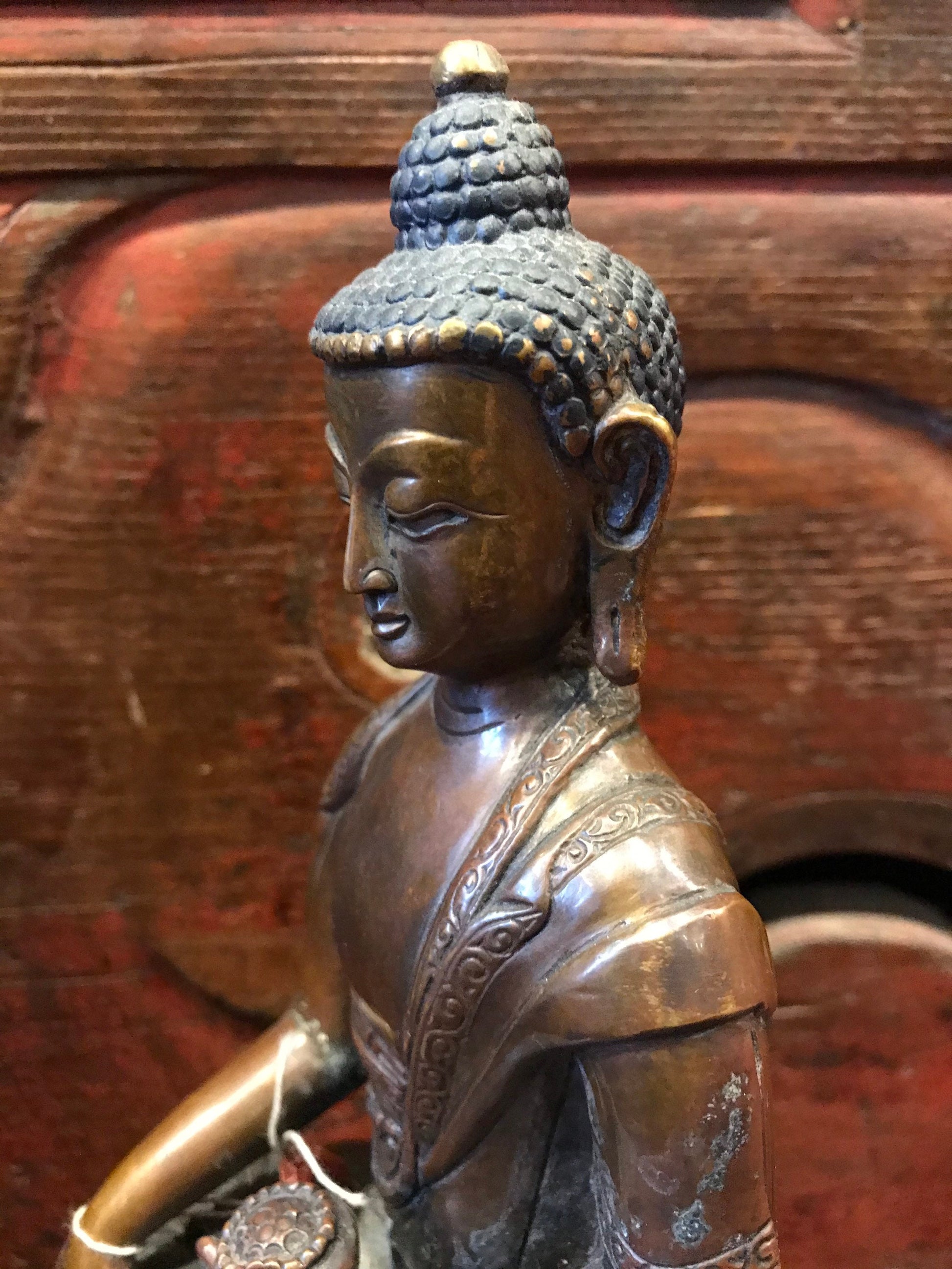 Gotham Buddha statue, copper Buddha statue, Siddhartha Buddha statue, Hand crafted in Nepal, peace and Compassion, meditation